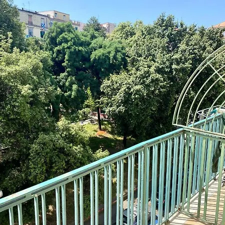 Bed and Breakfast Filippo Secondo 3*