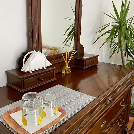 Filippo Secondo Bed and Breakfast Νάπολη