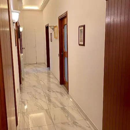 Filippo Secondo Νάπολη