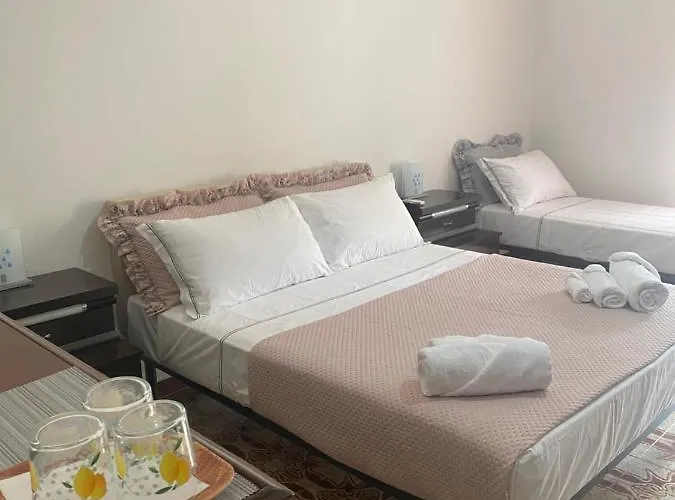 Filippo Secondo ベッド・アンド・ブレックファスト ナポリ